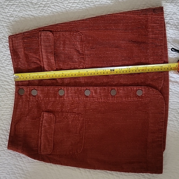 LOFT corduroy skirt - Picture 4 of 6